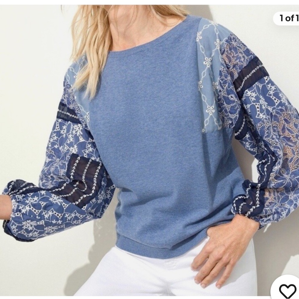 Chico's Embroidered Eylet Sleeve Light Blue Knit Top | Size 4 (XXL) | NWT